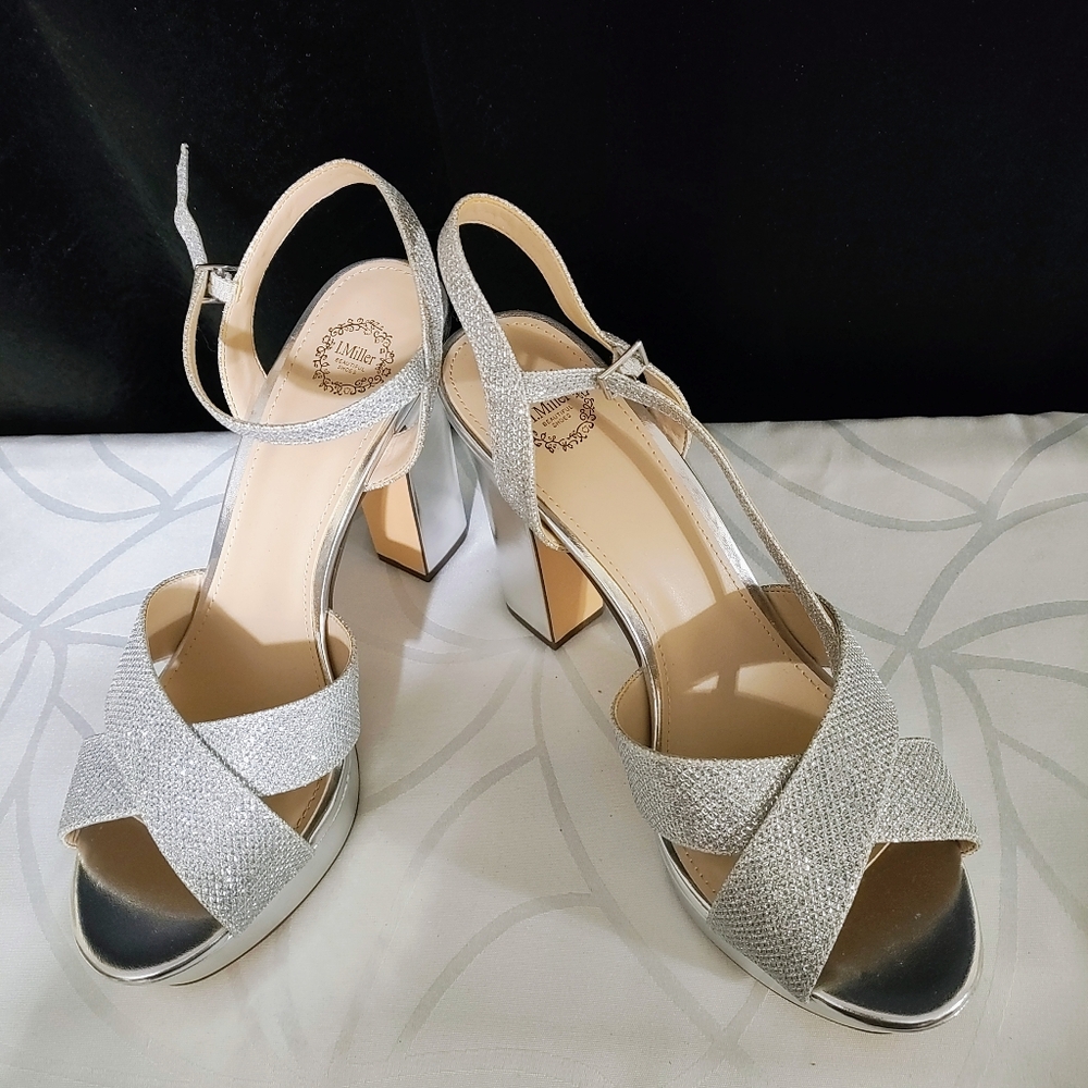 I. Miller Samien Silver Platform Sandals Size 10